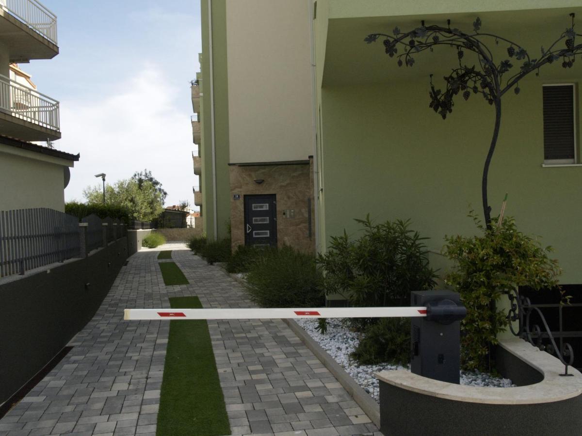 Apartman Maria สปลิท ภายนอก รูปภาพ
